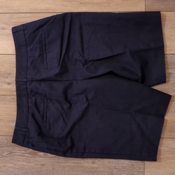 Chico's Navy Shorts Sz 2 = 12 - Picture 2 of 4